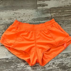 Lululemon Hotty Hot 2.5 inch Shorts